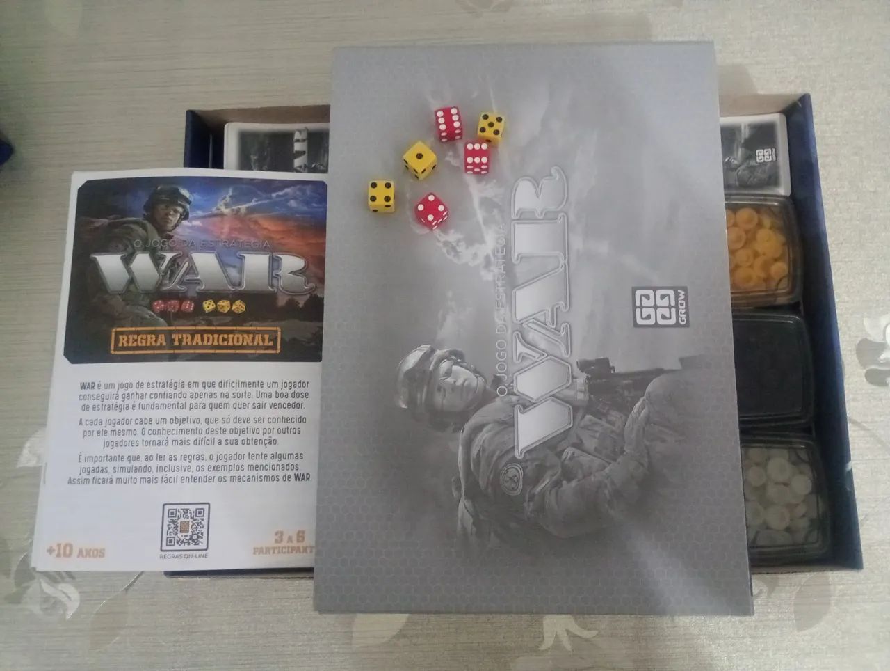 Vendo Jogo de tabuleiro " War" - Foto 2
