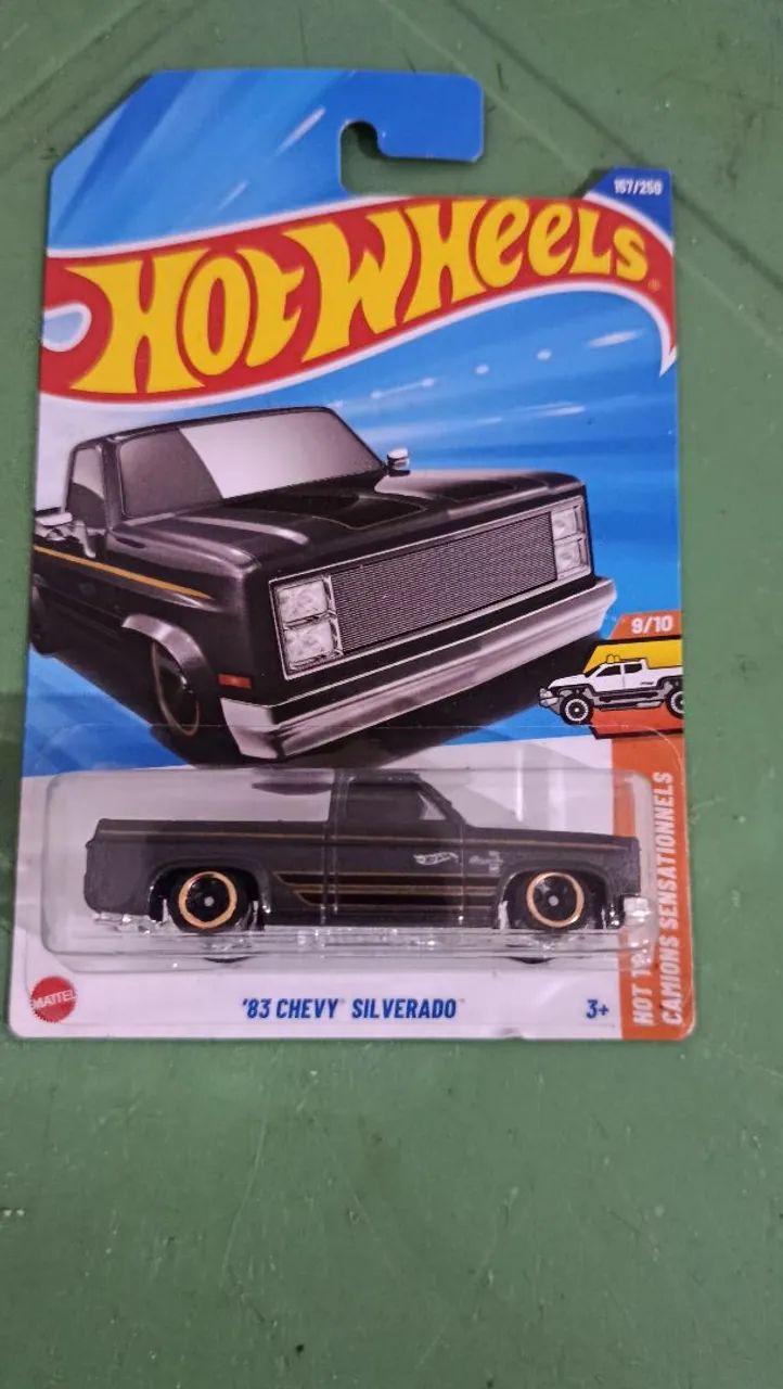 '83 Chevy Silverado - Hot Wheels Mainline 