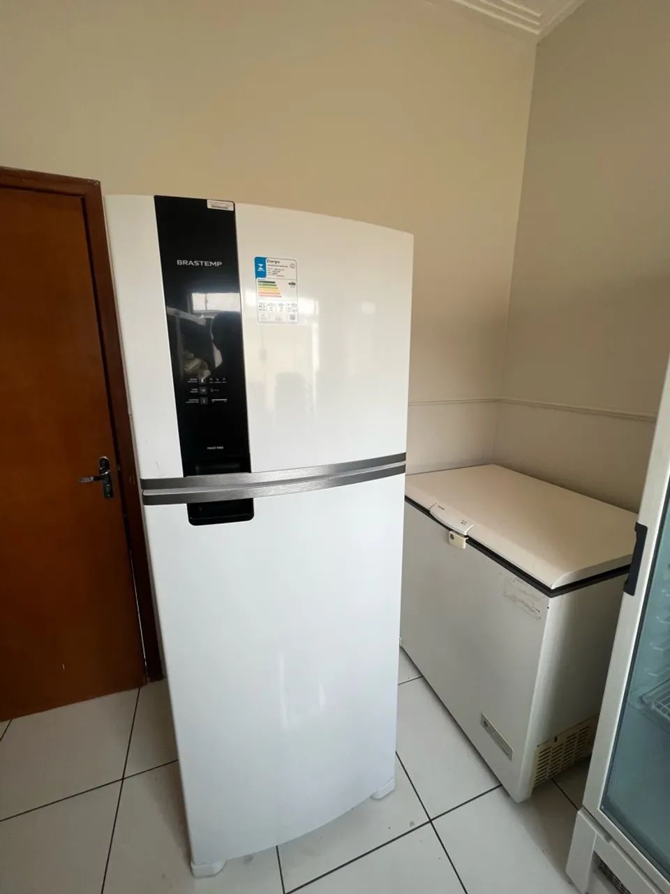 GELADEIRA A VENDA ! 
