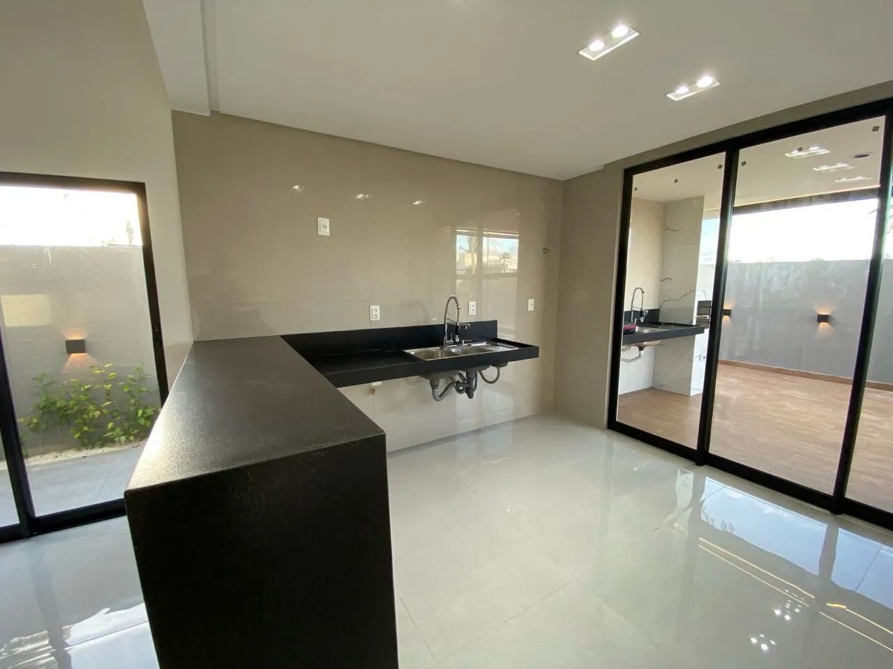 Alugo casa damha  - Foto 4