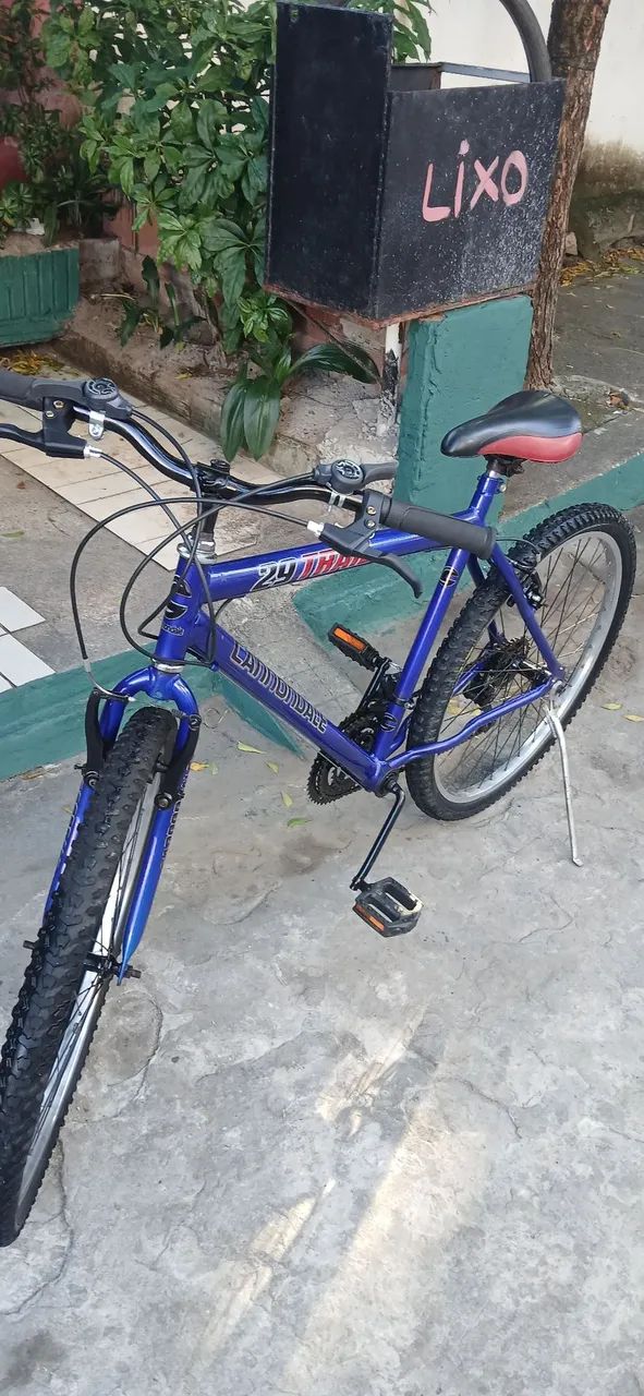 Bicicleta aro 26 cor azul, com marcha  - Foto 5