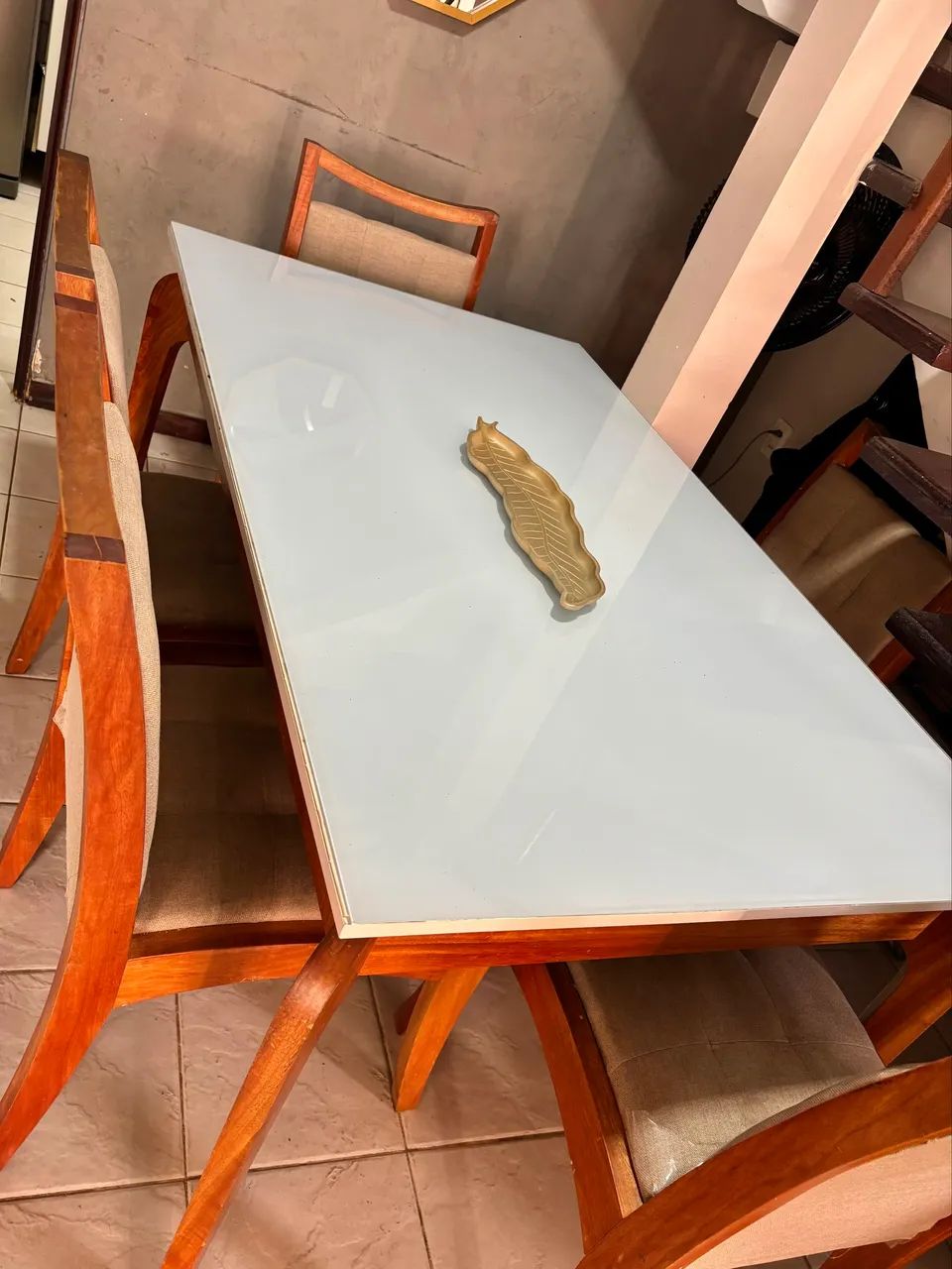 Vendo mesa madeira maciça  - Foto 2