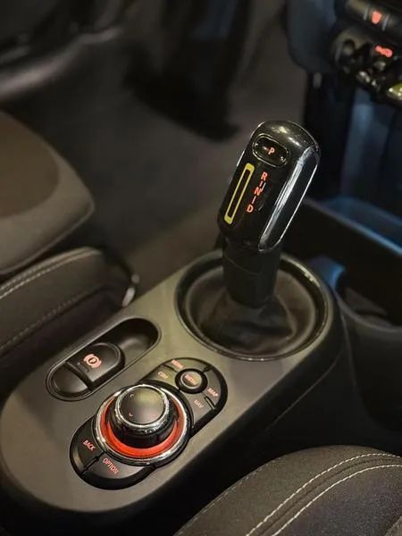Mini Cooper E 3P (elétrico) 2022 - Foto 5