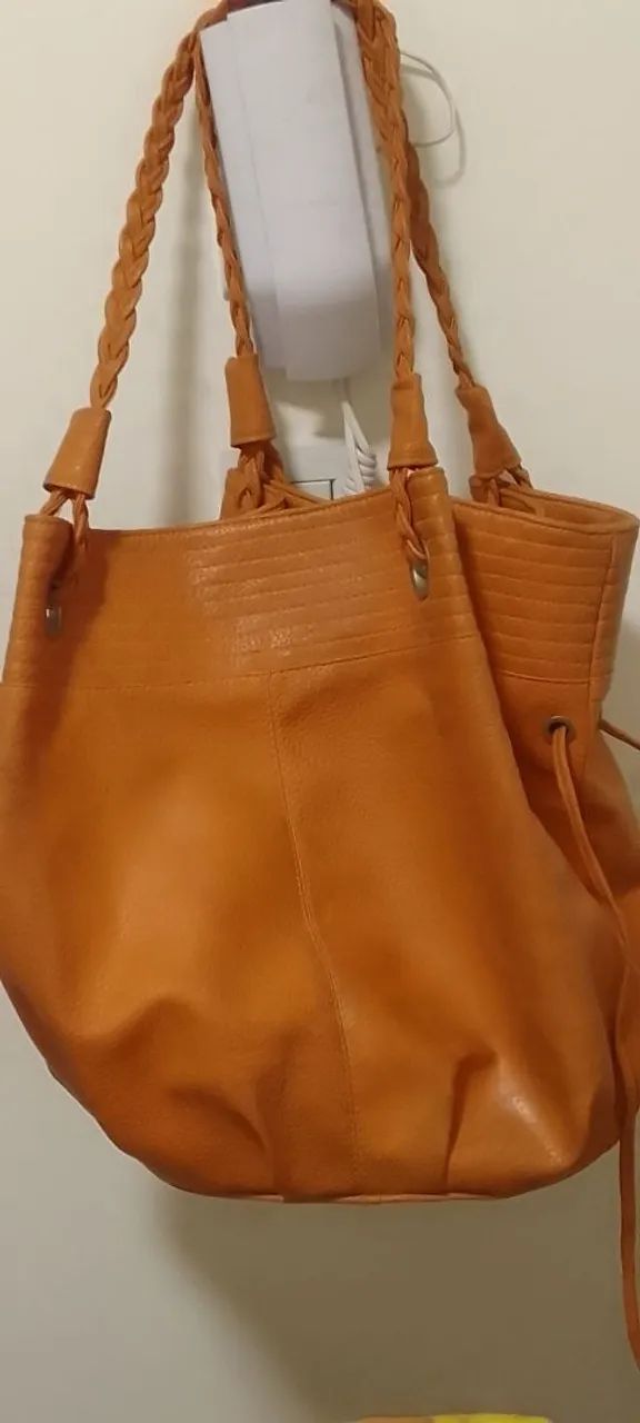 Bolsa grande de couro