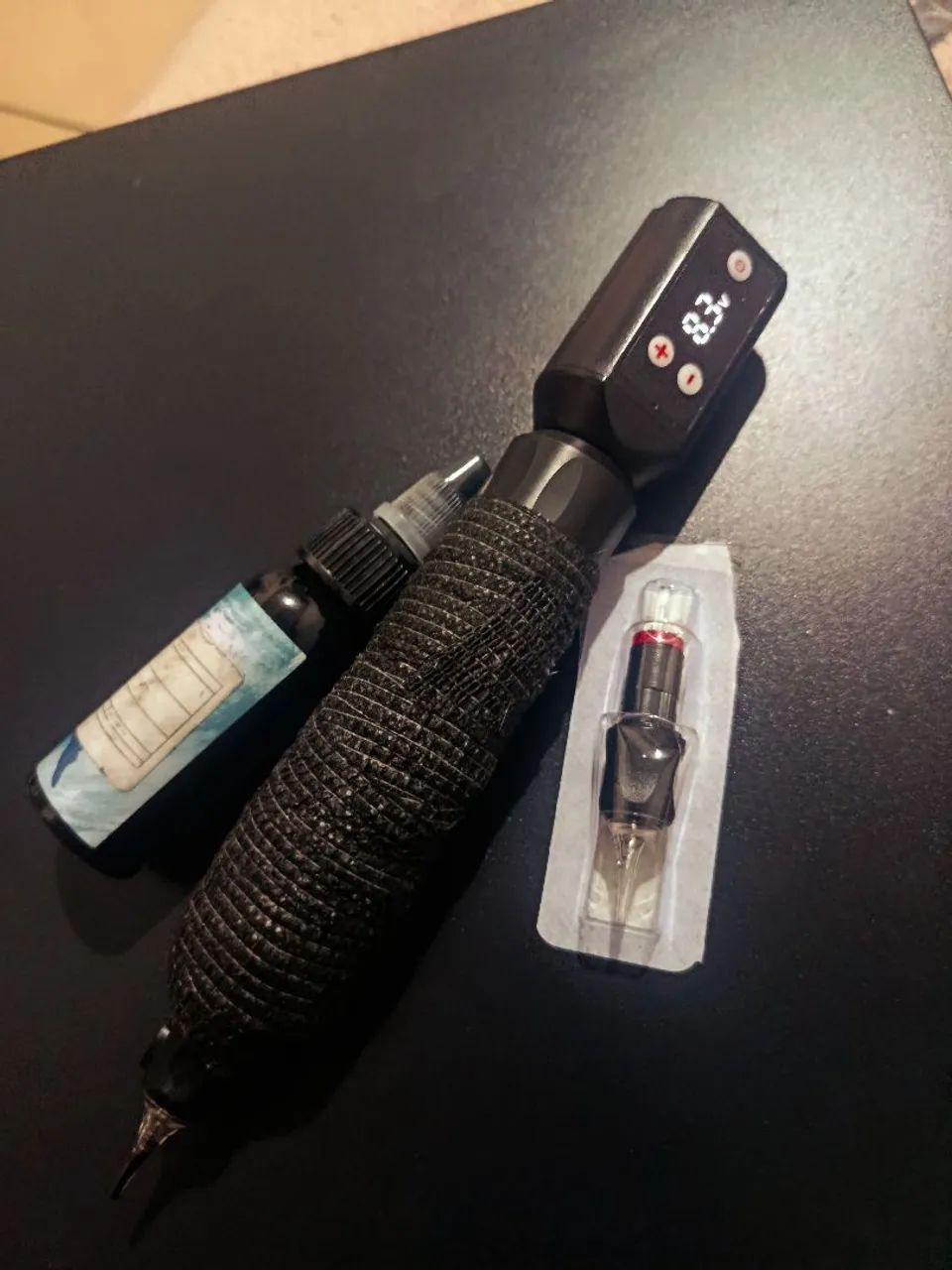 Vendo máquina de tatuagem pen - Foto 2