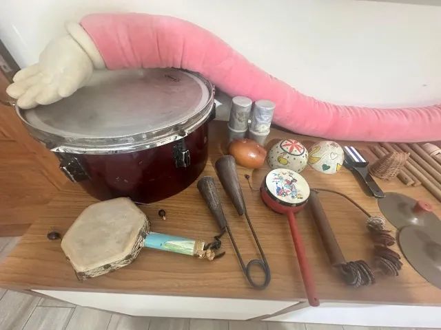 Kit com 26 Instrumentos Musicais + Almofada do Abraço  - Foto 2
