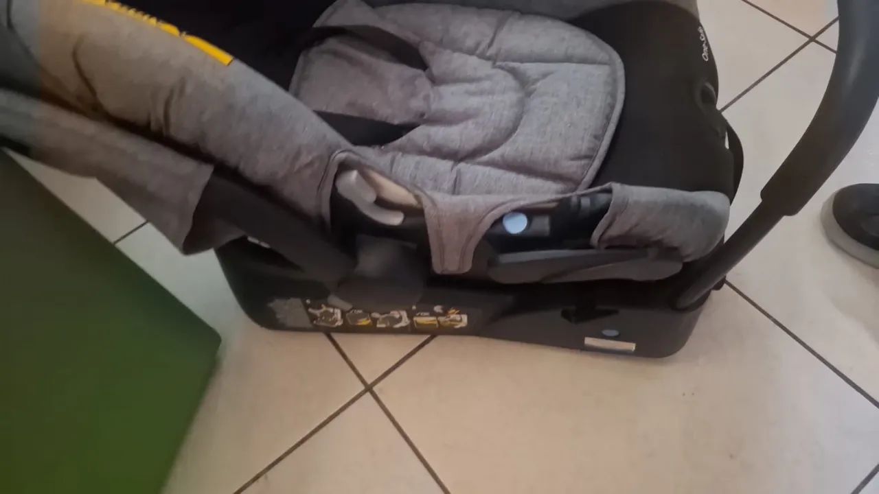 Bebe conforto + suporte pra carro  - Foto 3