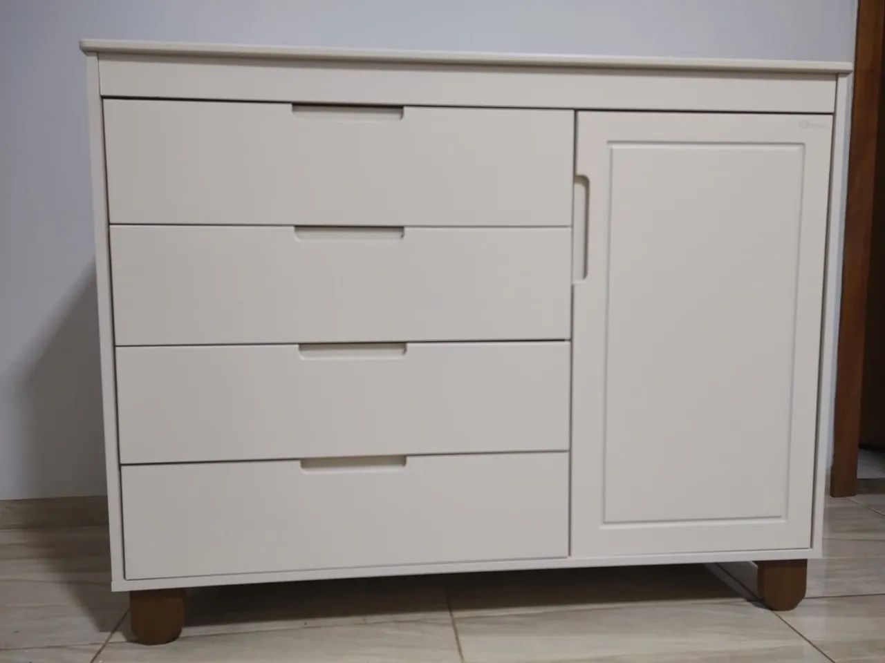 Cômoda