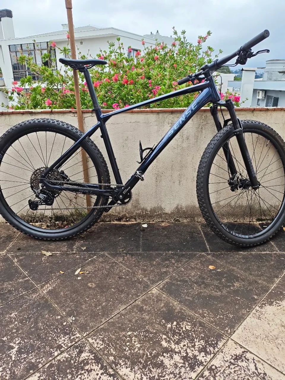 Bicicleta Sense React 29 11v  - quadro XL