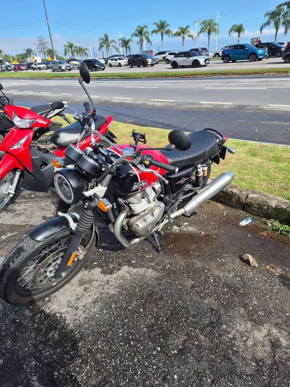 Royal Enfield Interceptor 650 - Foto 4
