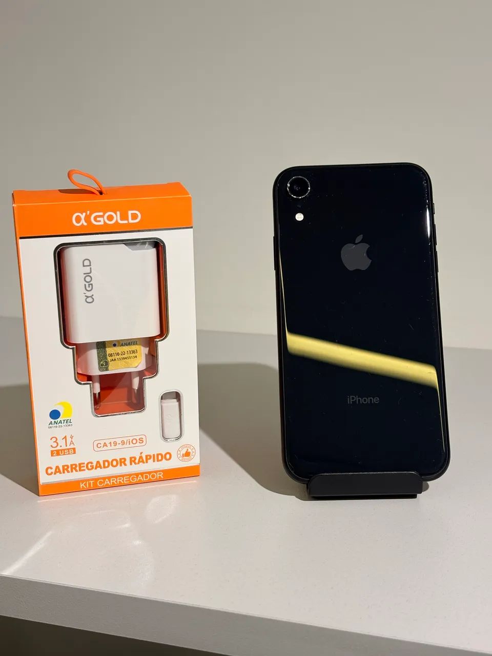 iPhone XR 64GB preto  - Foto 2