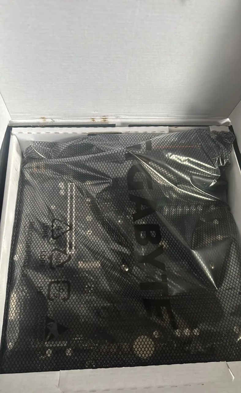 Placa-Mãe Gigabyte B550M AORUS Elite AM4 DDR4 - Foto 2