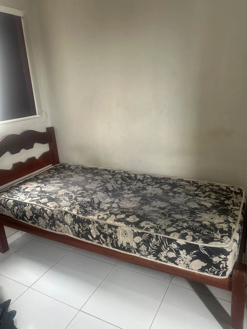 Cama solteiro com colchão  - Foto 3