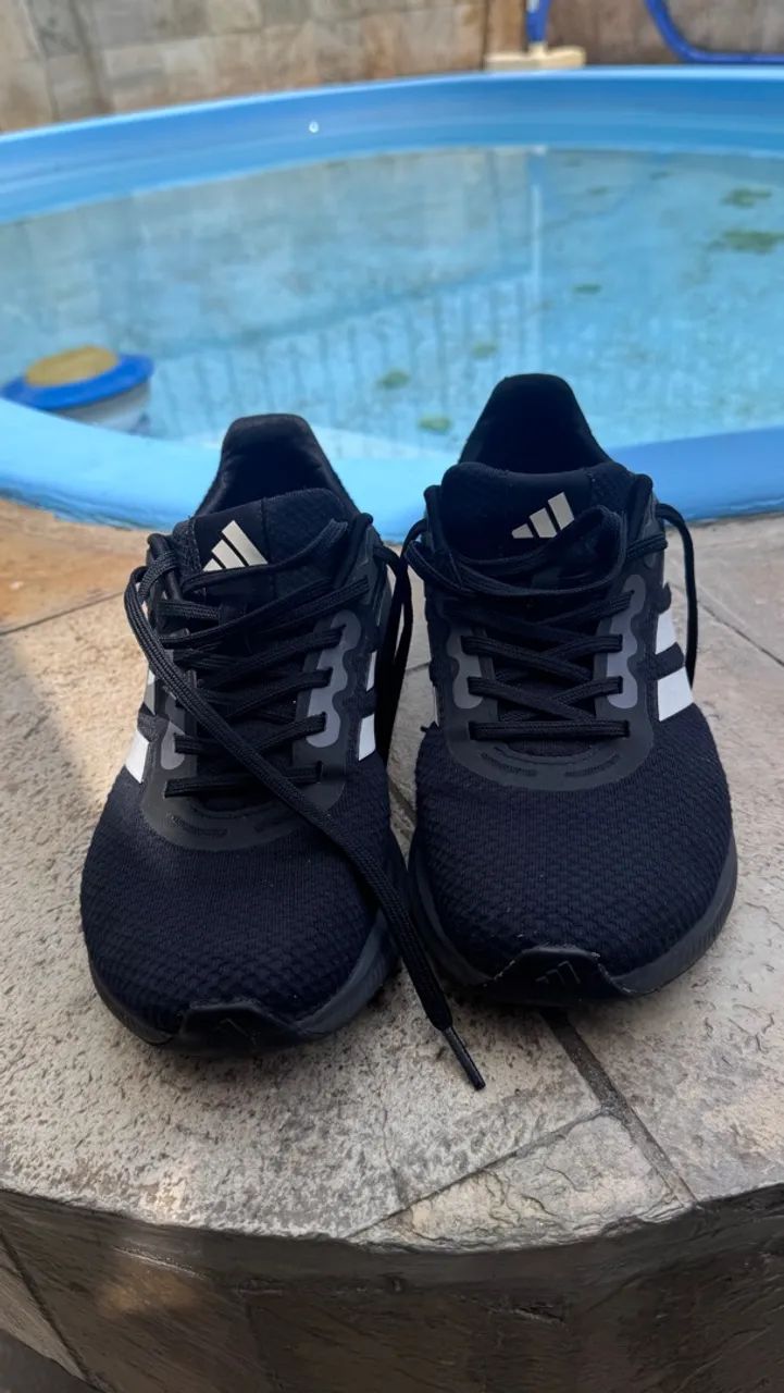 Tênis de corrida Adidas 