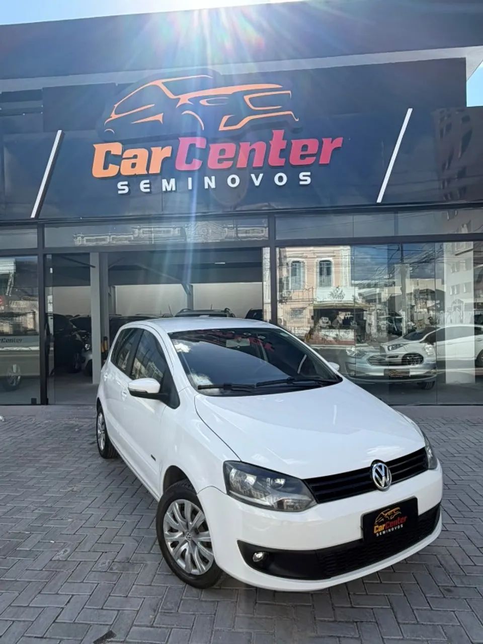 Volkswagen Fox 1.0 MI Total Flex 8V 5P 2013