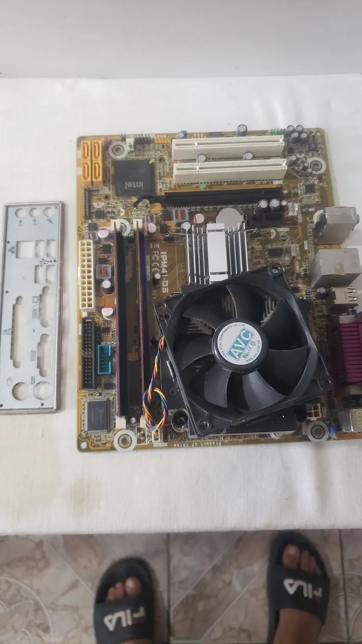 Placa mae 775 + processor + 4gb ram ddr3 1333 funcionando 