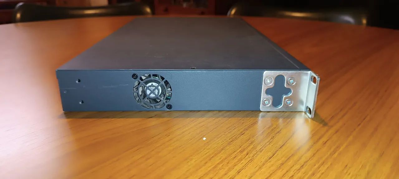 Switch HP 1810-48g j9660a (novo) - Foto 5