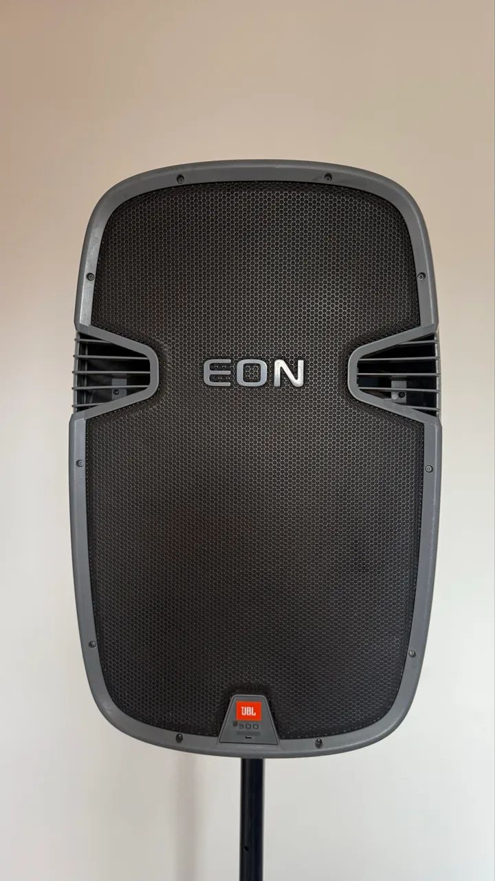 Caixa Ativa Profissional JBL EON 315  - Foto 3