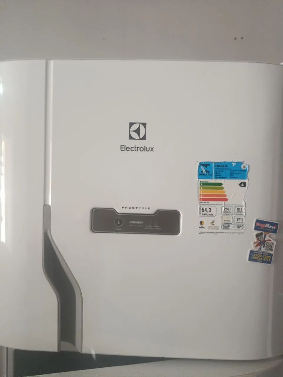 Geladeira Eletrolux pouco usada