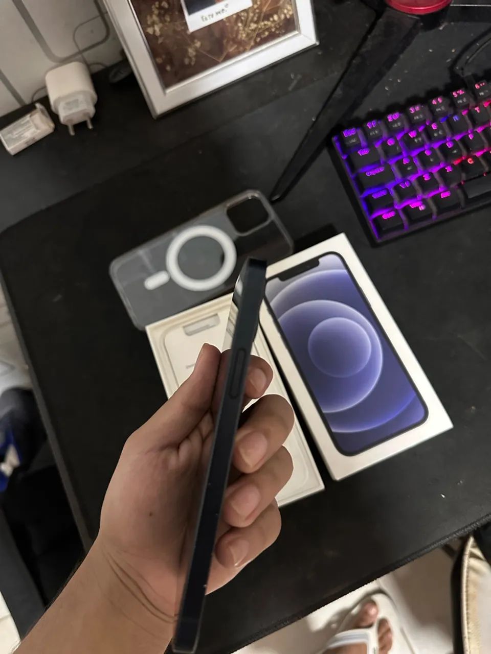 iPhone 12 com caixa  - Foto 5