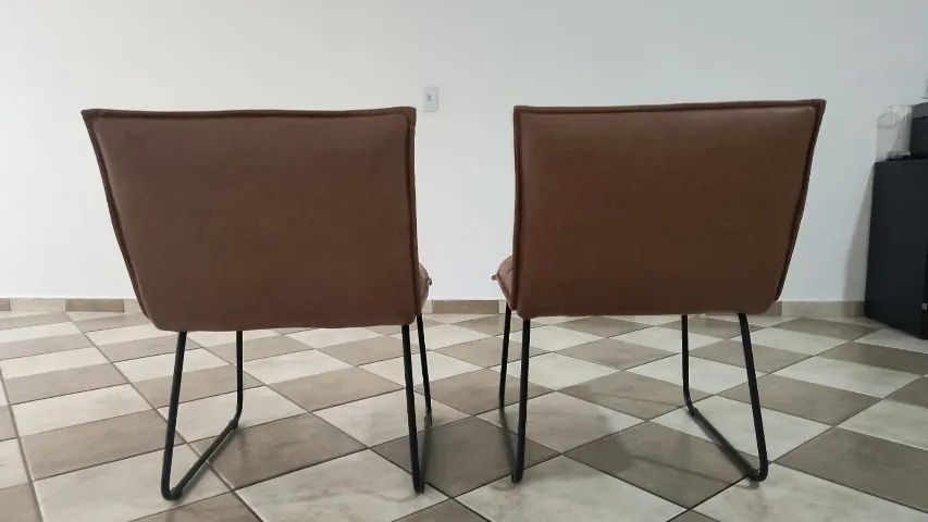 Cadeiras de decoração  - Foto 4