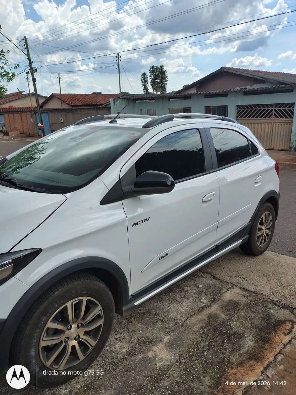 Chevrolet Onix Activ 1.4 8V Flex Aut. 4P 2018 - Foto 2