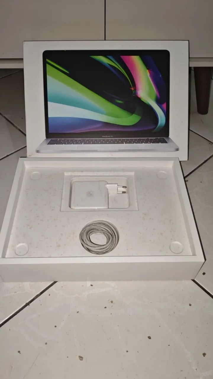 MacBook Pro M1 16GB RAM 1TB SSD - Rápido, Impecável, Pronto pra