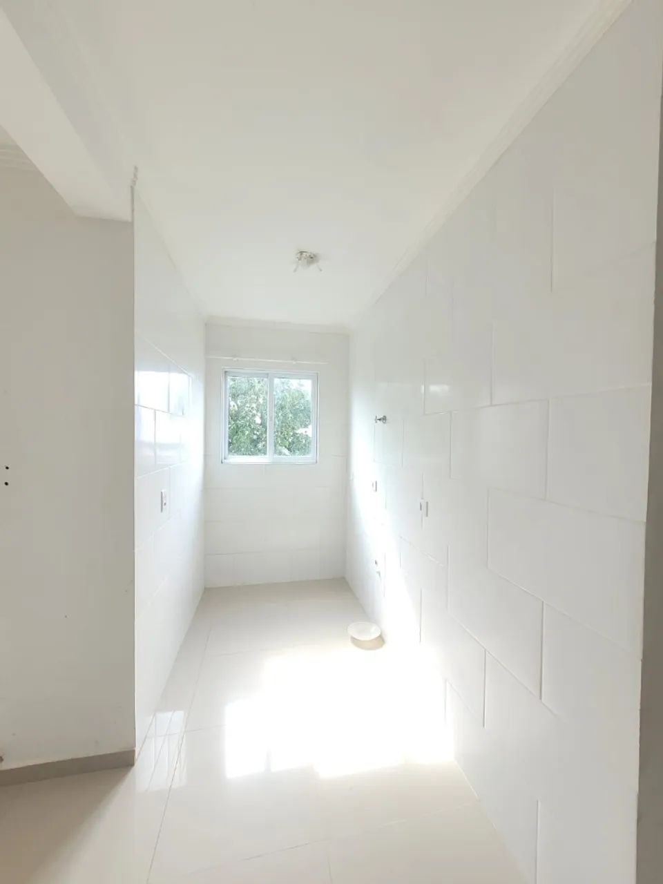 Apartamento com 2 dormitórios + sacada à 500m da Praia do Santinho! Confira! - Foto 4