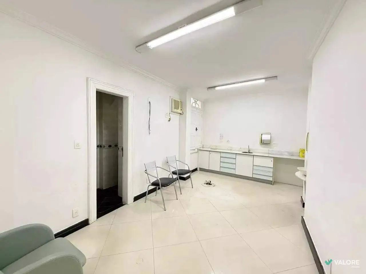 Casa comercial 4 quartos à venda no Funcionários - Foto 3