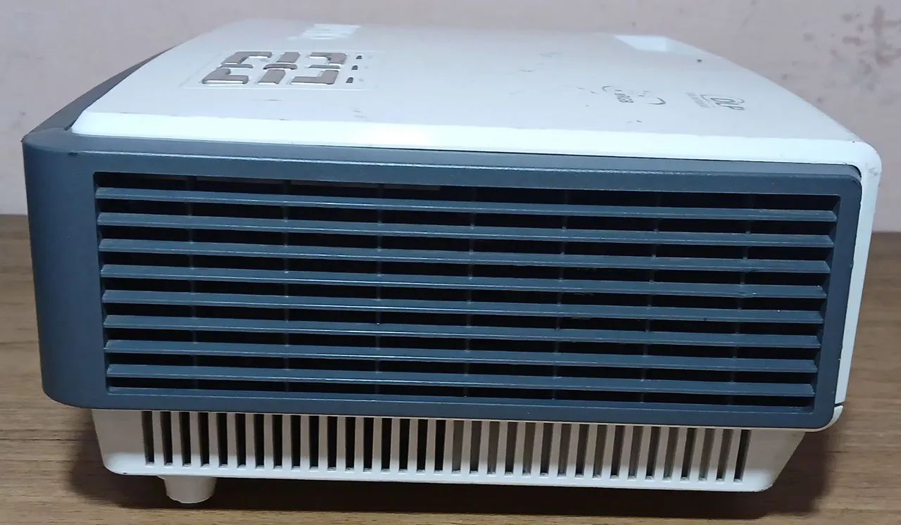 Projetor BenQ MP511 - No estado  - Foto 5