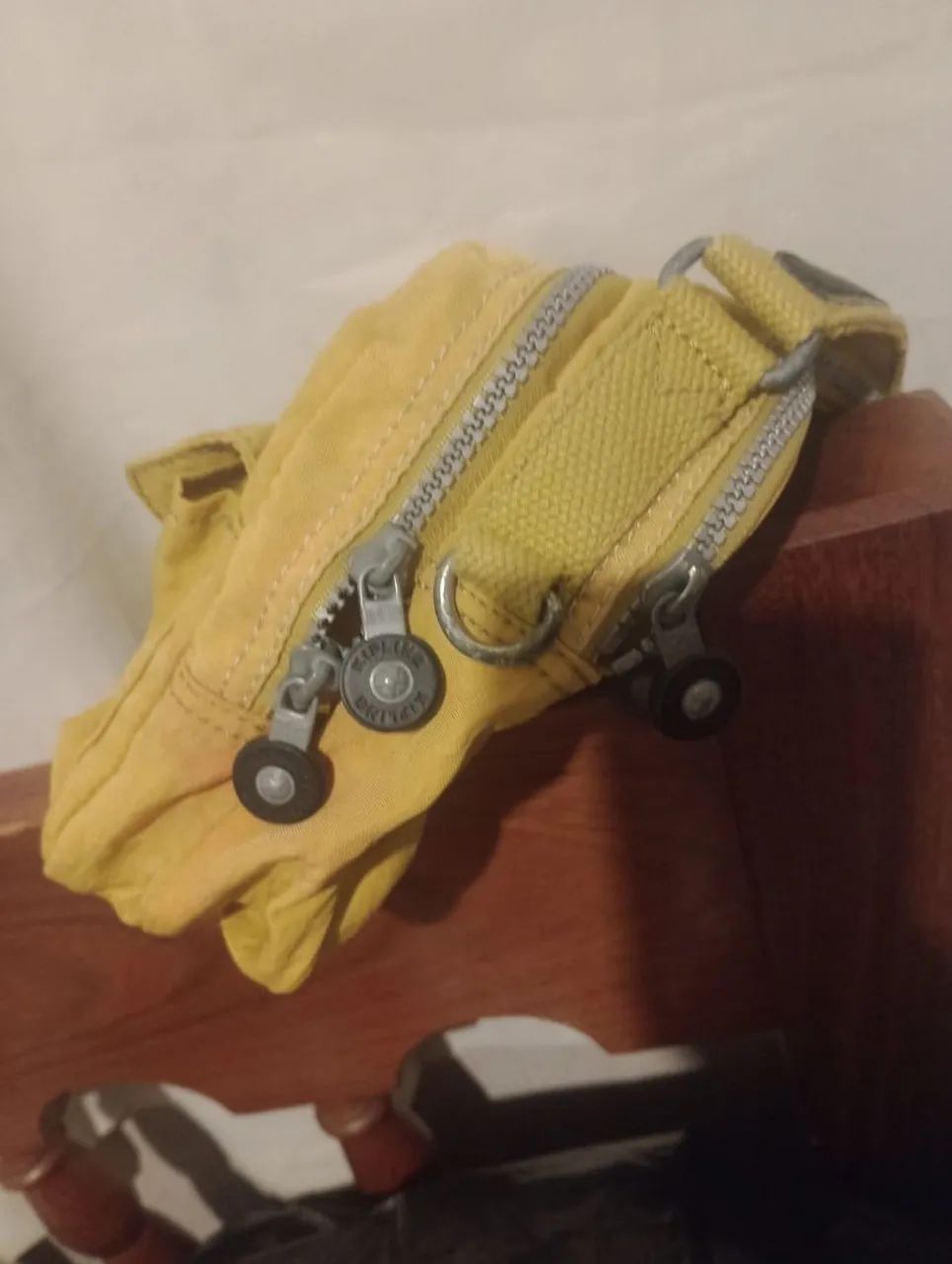 Bolsa de mão kipling com chaveiro  - Foto 4