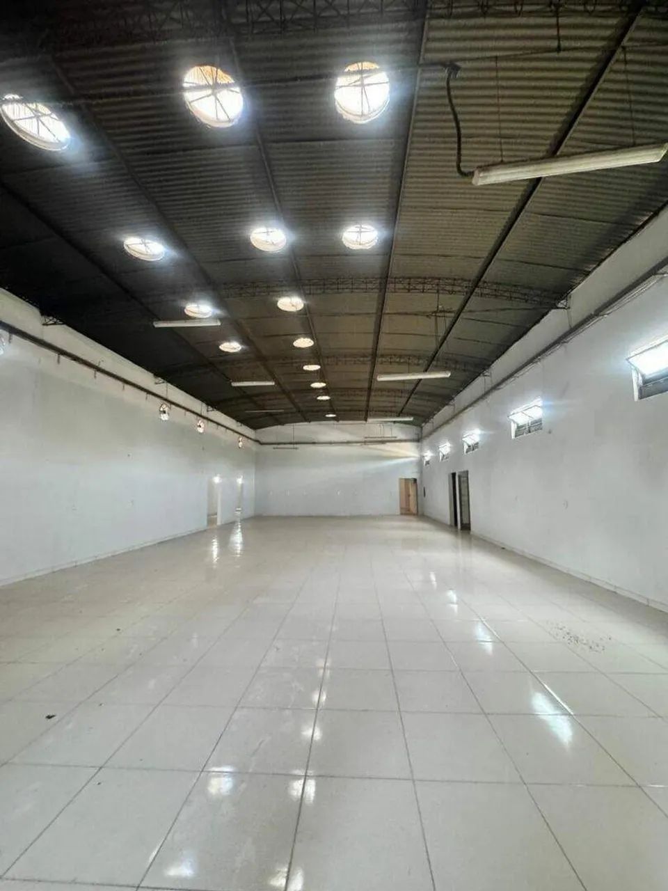 Galpão Comercial 1.000 m² - Área 1.950 m²-| 1102 Sul  Palmas