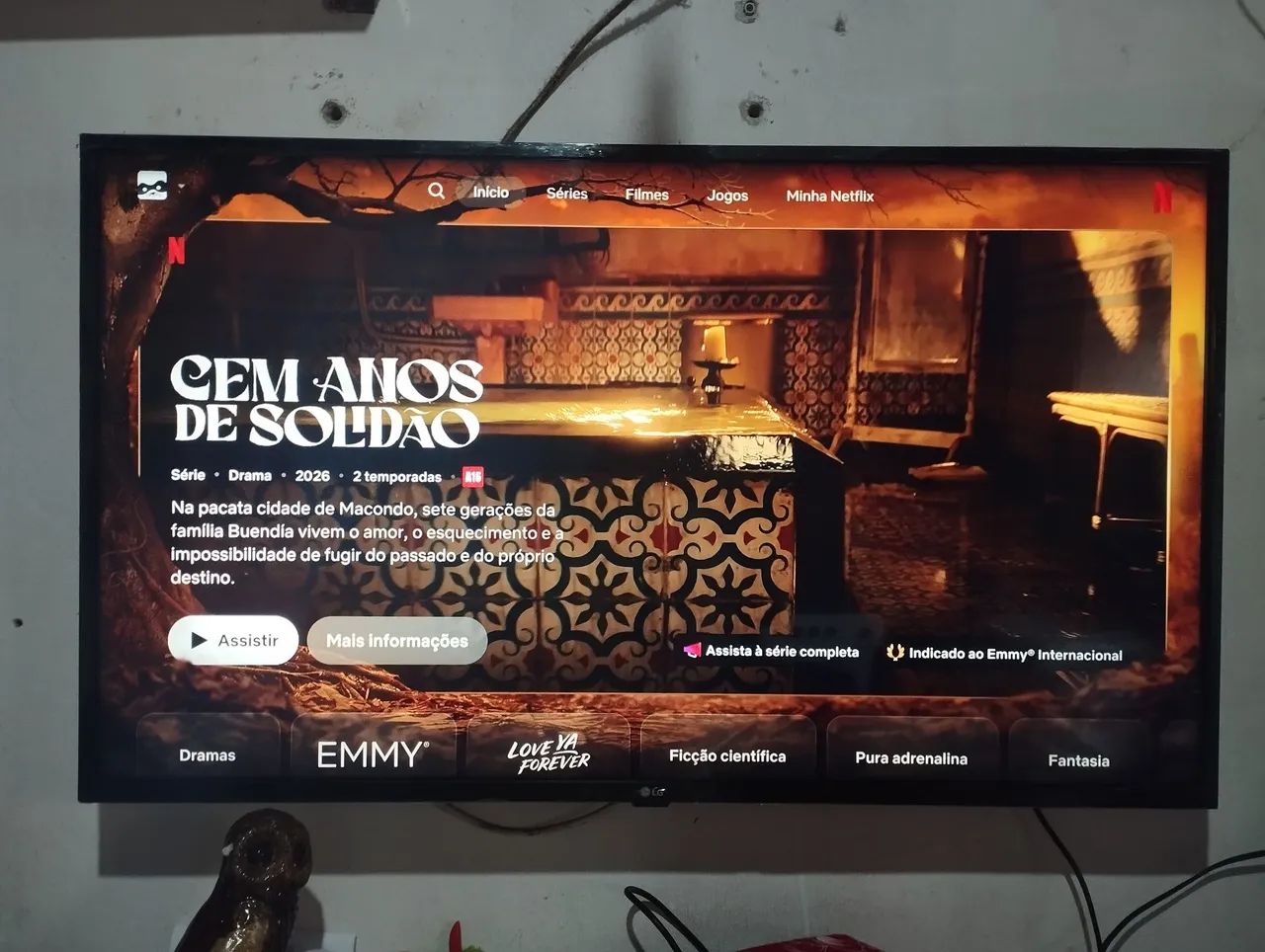 Tv LG smart de 43 polegadas completa com bluetooth e é 4k 