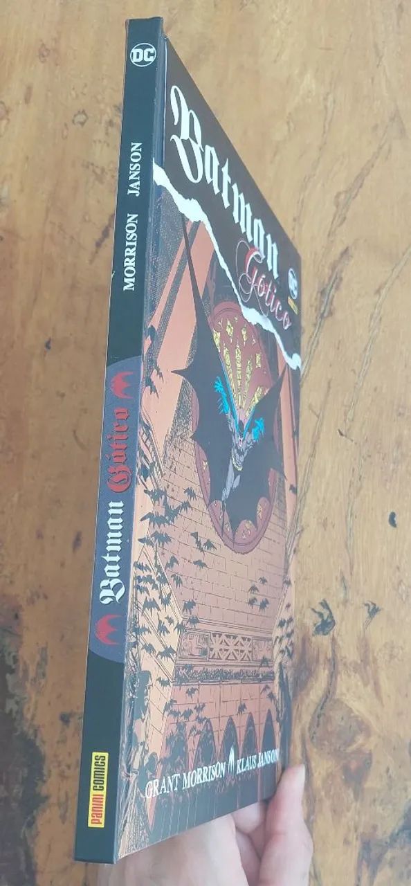 Batman: Gótico - Grant Morrison | Panini | Capa Dura - Foto 3