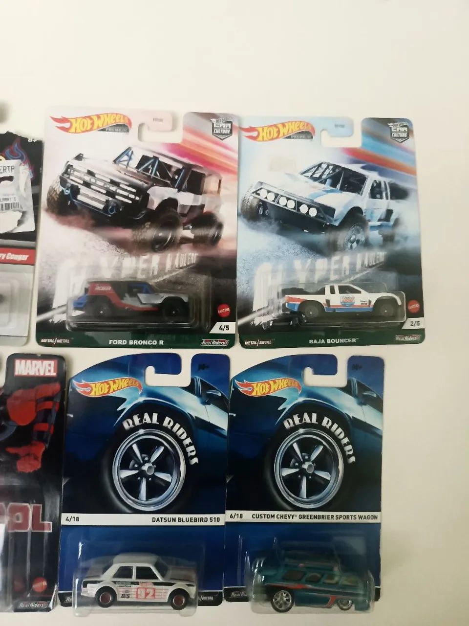 Lote com 10 miniaturas, linha "Premium", Hot Wheels, escalas 1:64 - Foto 4