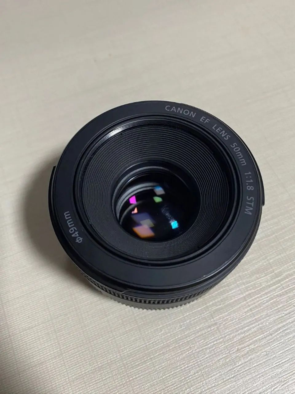 50mm lente canon stm 1.8 superior foco silencioso, só falo no whats não falo no olx - Foto 2