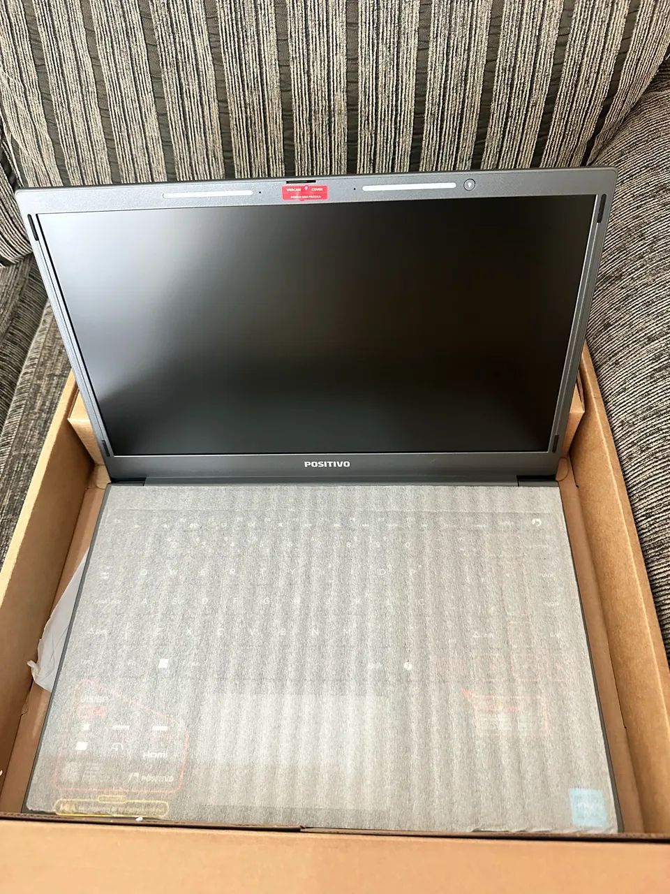 Notebook Positivo Vision C14