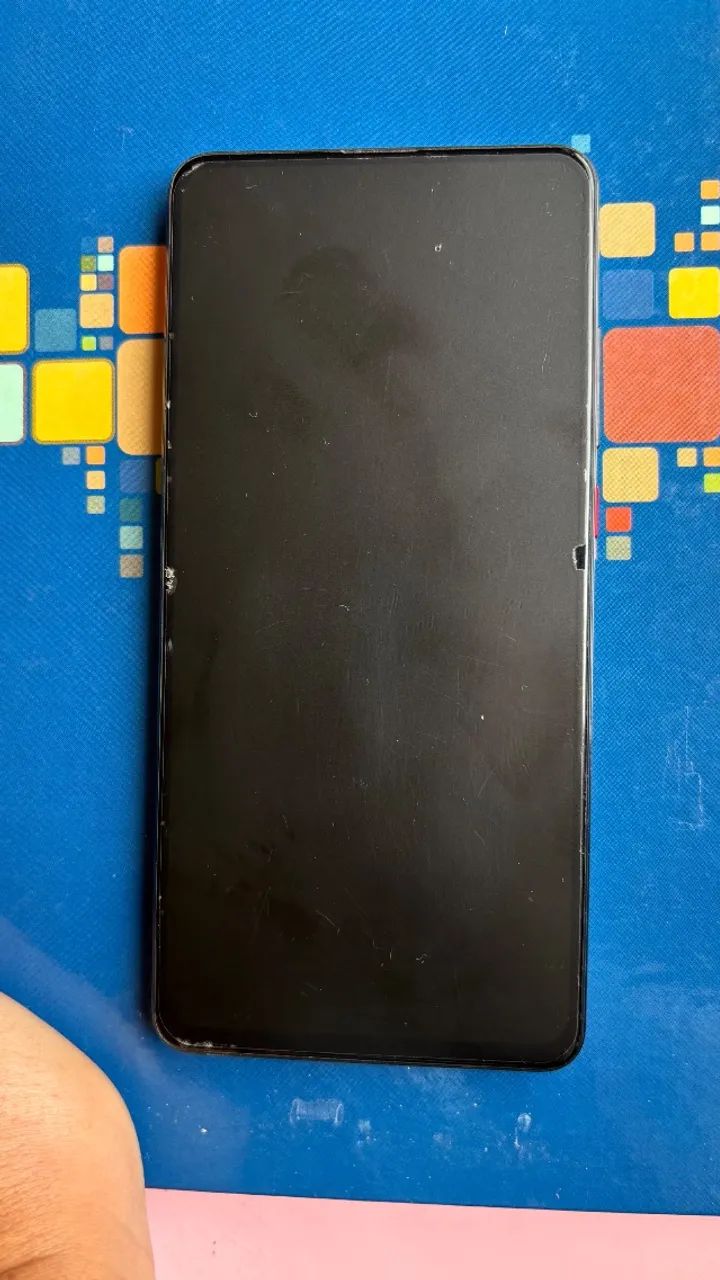 Celular seminovo Xiaomi 9T 64G