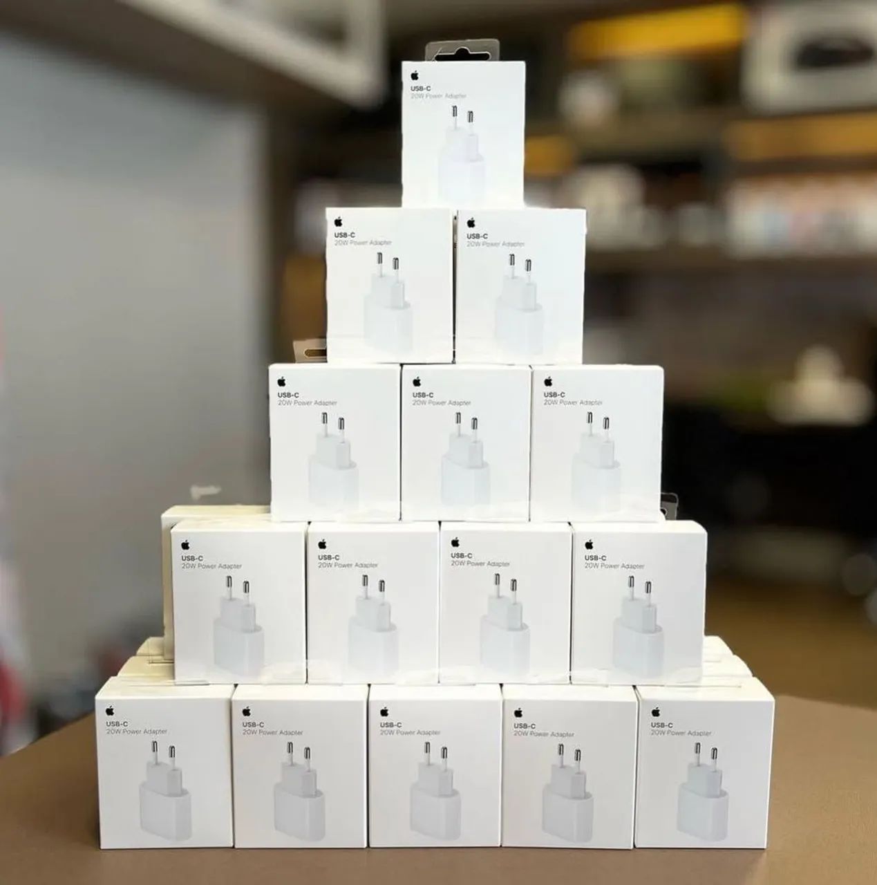 Fonte Original Turbo Apple 20W USB-C ?