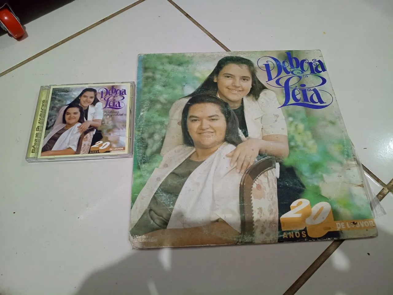 Cd e vinil Débora e Léia 