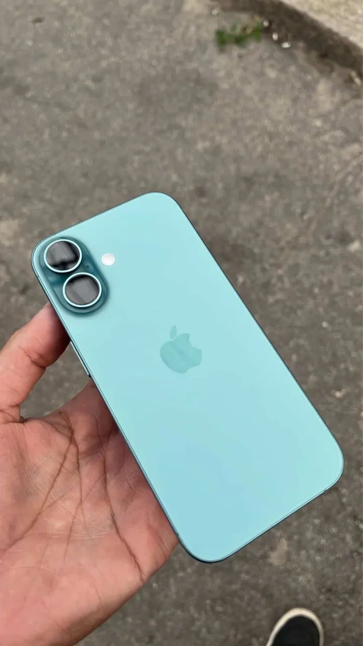 IPHONE 16 - Foto 2