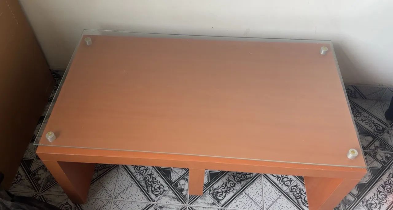 Mesa de centro com vidro - Foto 3