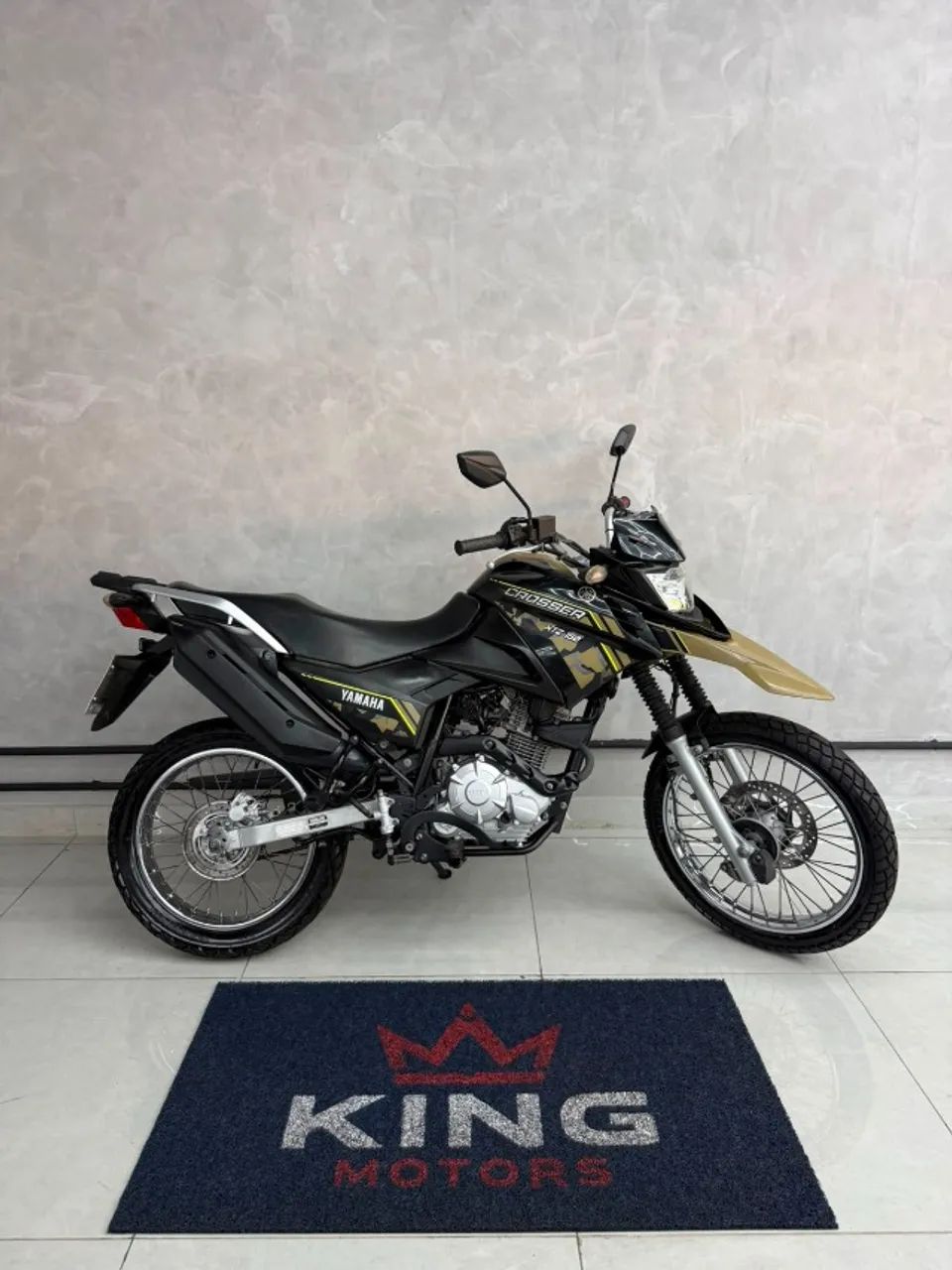 CROSSER Z