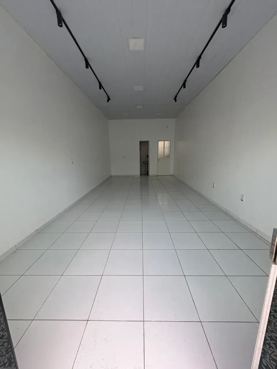 Ponto Comecial| Flores| Av Principal 4x10 prox Centro da Construção - Foto 5