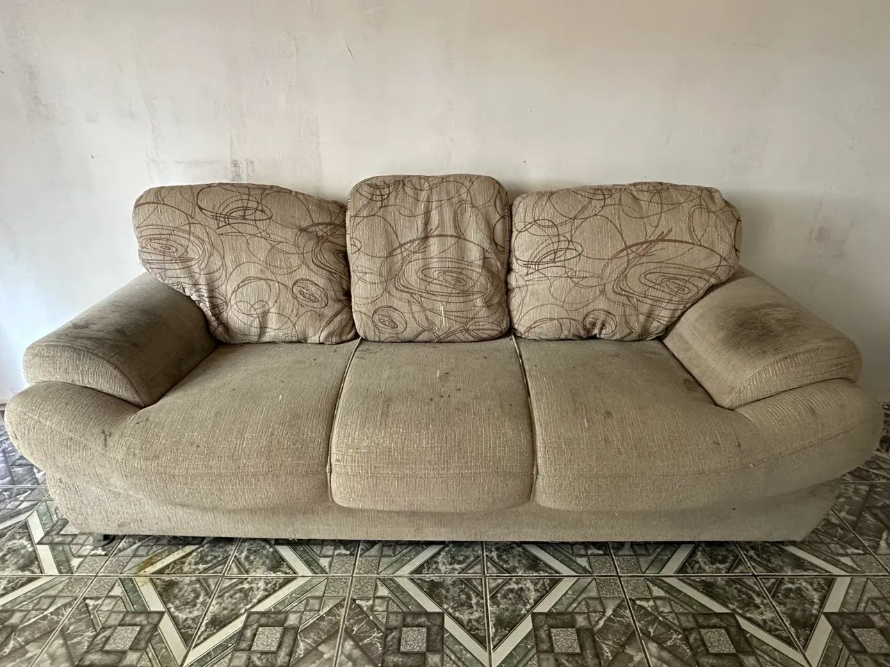 Sofá 3 lugares 