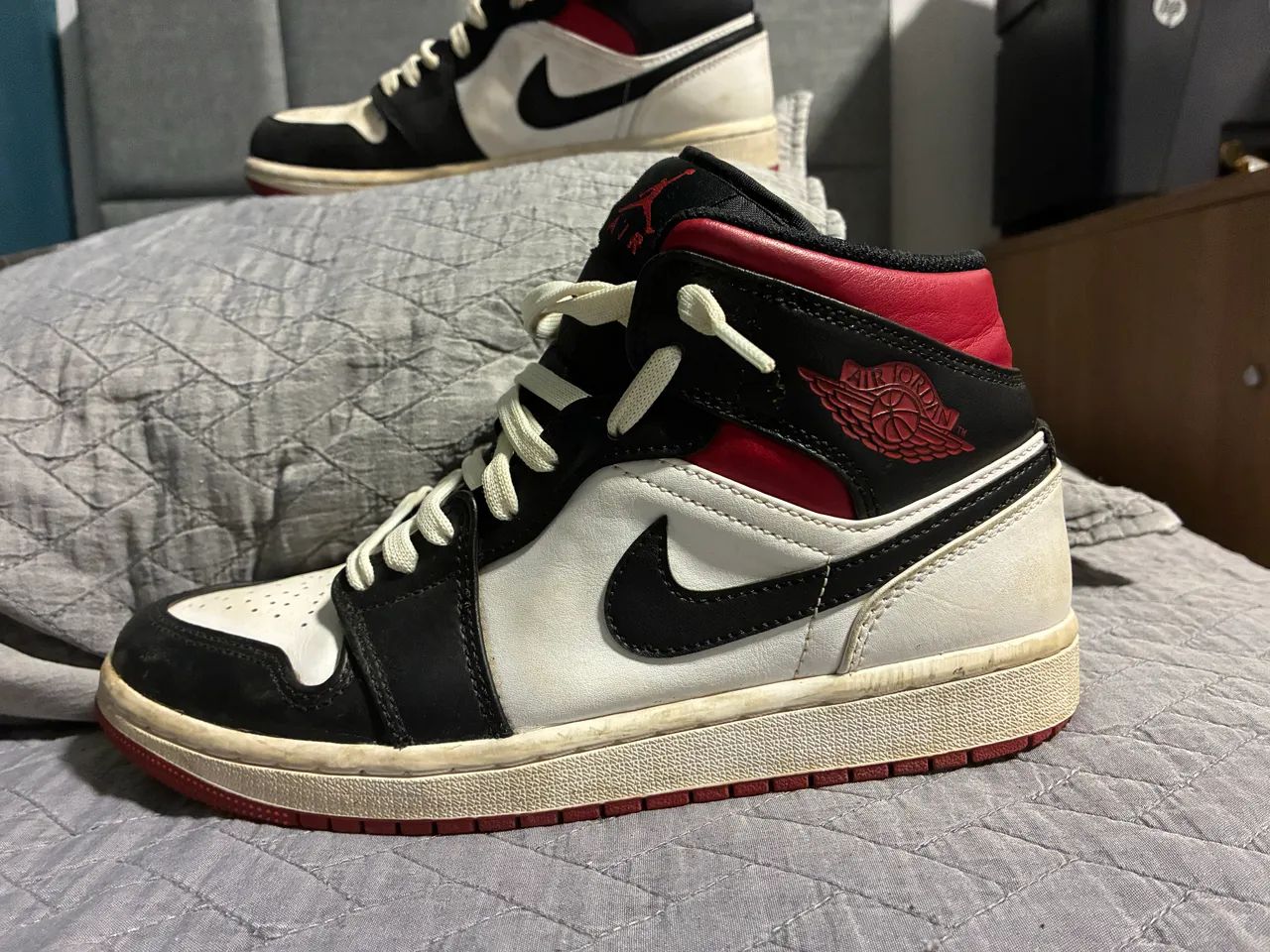 Tênis Air Jordan 1 mid 