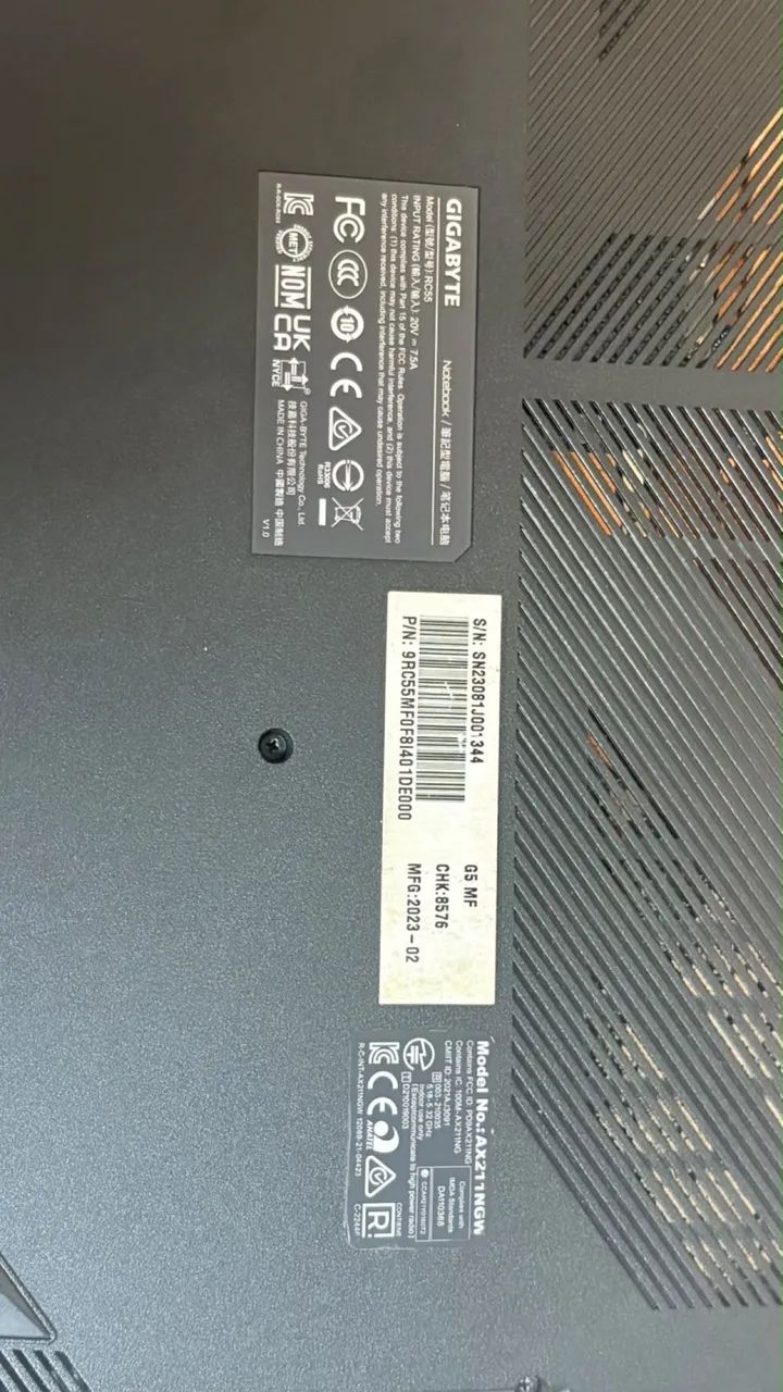 Notebook gamer Gigabyte G5 MF 2024 - Foto 2