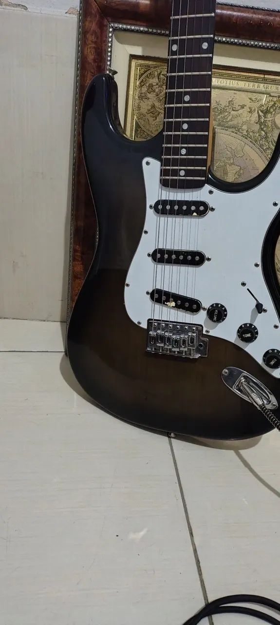 Guitarra Stratocaster Condor  - Foto 2