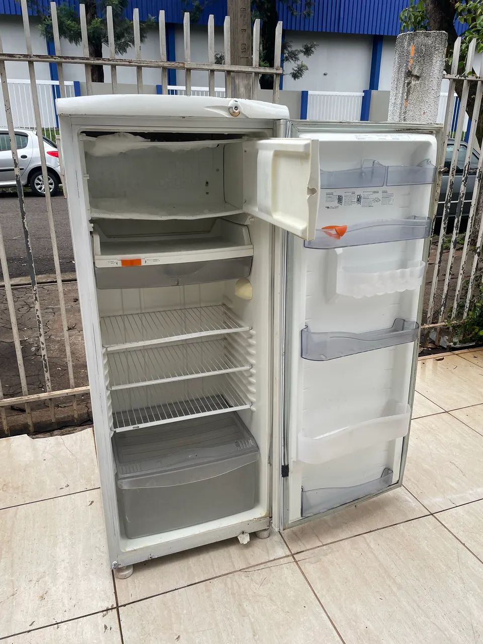 Geladeira Consul 320 Litros - Foto 4