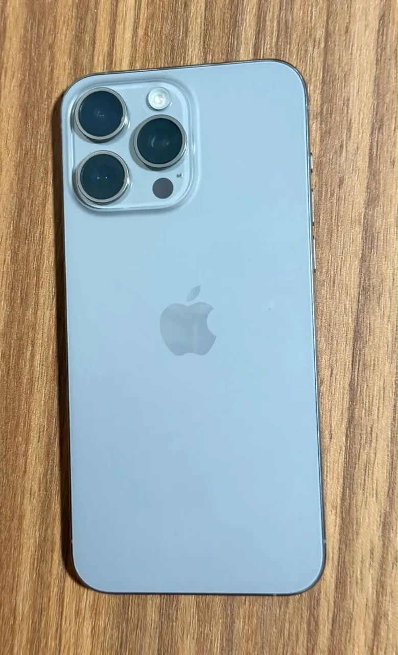 iPhone 15 pro Max - 256gb  - Foto 2